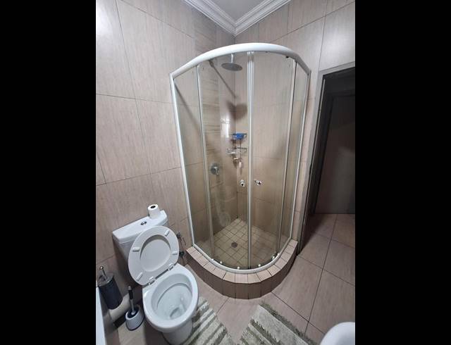 2 BEDROOM PROPERTY TO RENT IN MOREGLOED